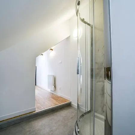 Au Pied De La Bastille, Calme Et Authenticite Appartement *