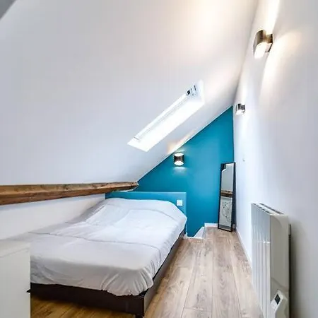 Appartement Au Pied De La Bastille, Calme Et Authenticite